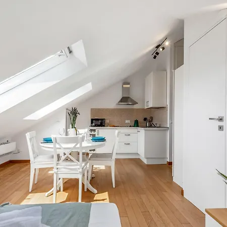 Loft - Happy
